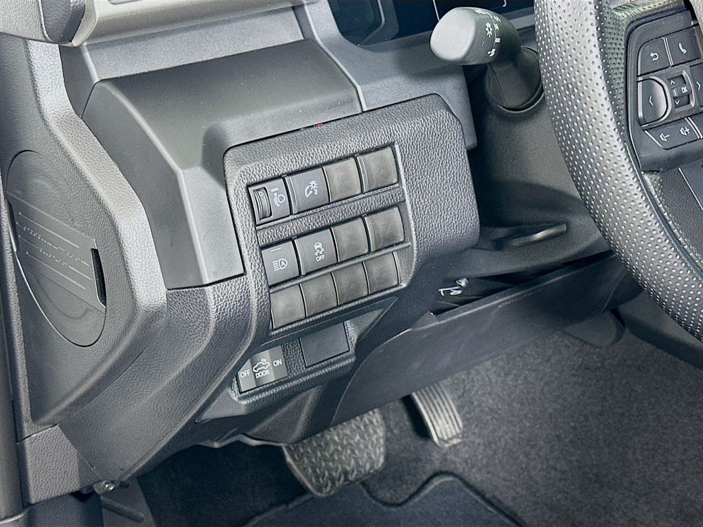 Thumbnail: 2025 Toyota Tacoma - 10