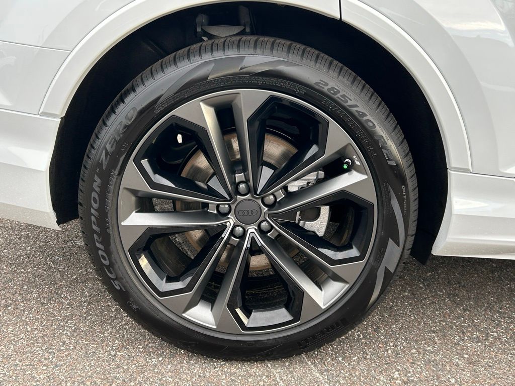 New 2026 White/off-white Audi 55 Premium Plus image 62