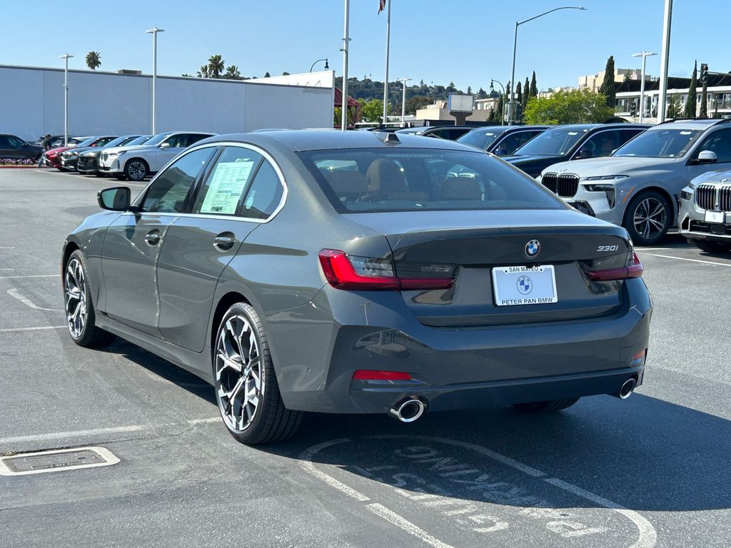 2025 BMW 3 Series 330i 3