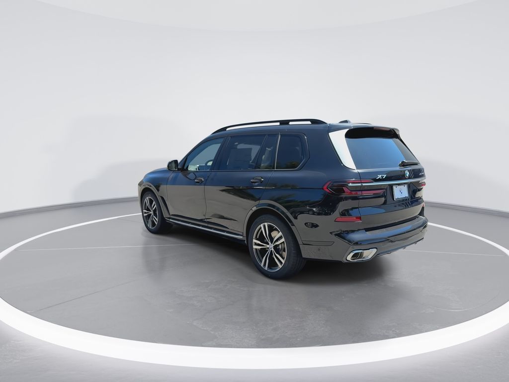 Thumbnail: 2027 BMW X7 - 6