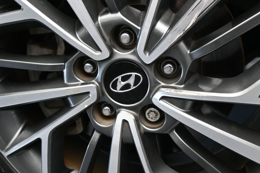 Used 2021 Magnetic Force Hyundai SEL image 28