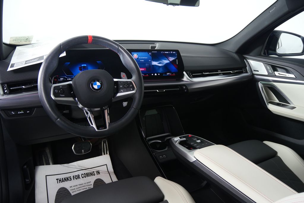 Thumbnail: 2025 BMW X2 - 20