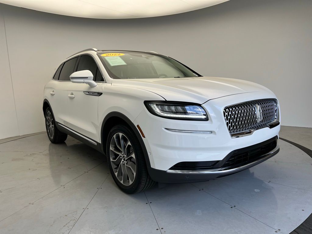 2022 Lincoln Nautilus Reserve 24