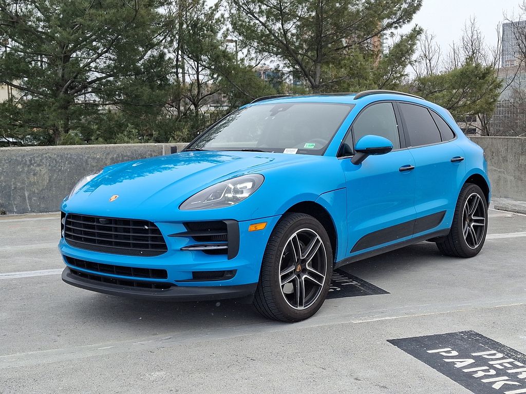 2021 Porsche Macan S -
                Vienna, VA