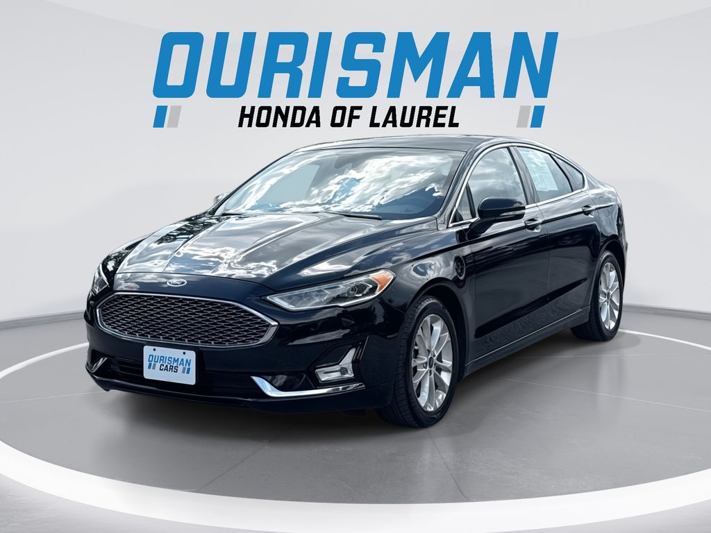  2019 Ford Fusion Energi Titanium FWD   