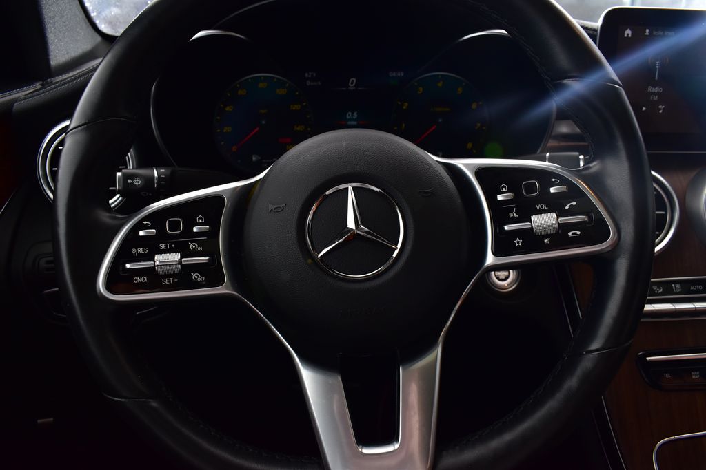 Thumbnail: 2022 Mercedes-Benz GLC - 15