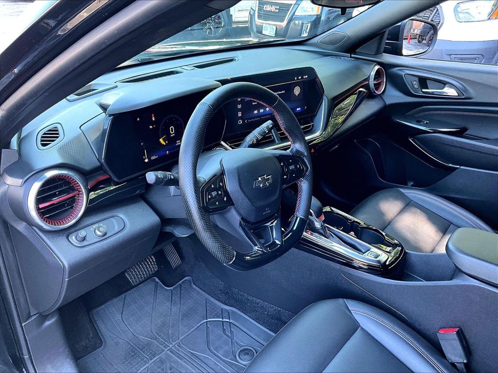 2024 Chevrolet Trax — photo 8
