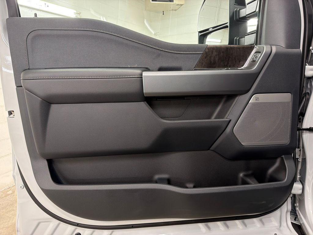 New 2026 White Ford Lariat Tremor image 15