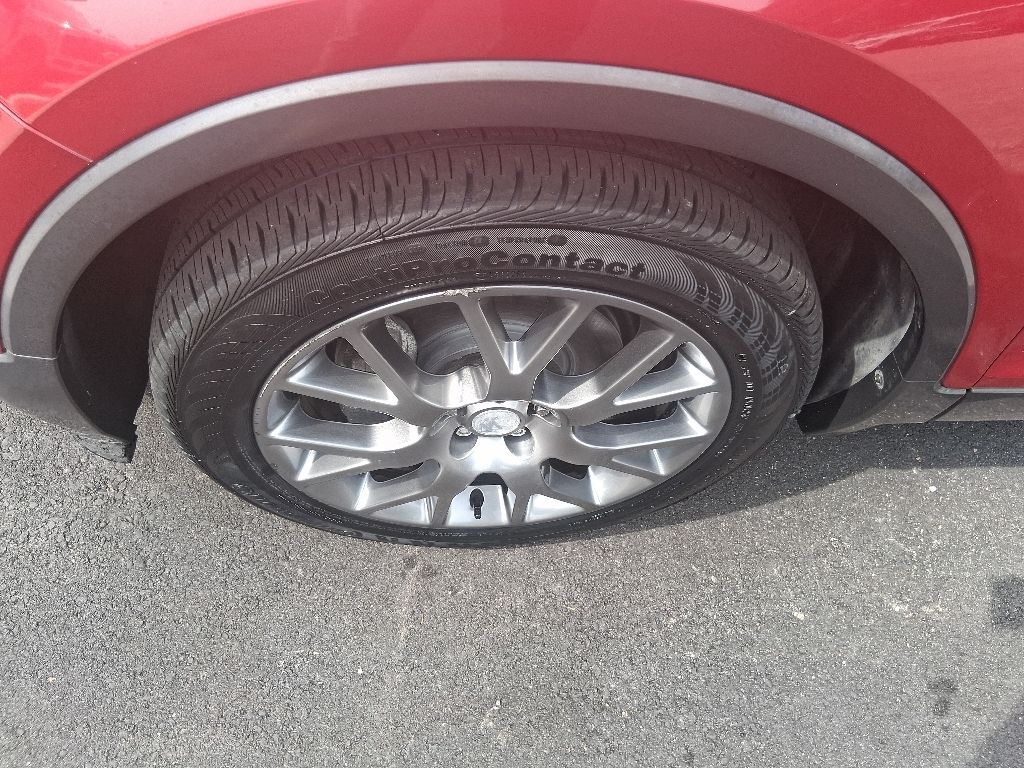 Used 2016 Red Buick Sport Touring image 8