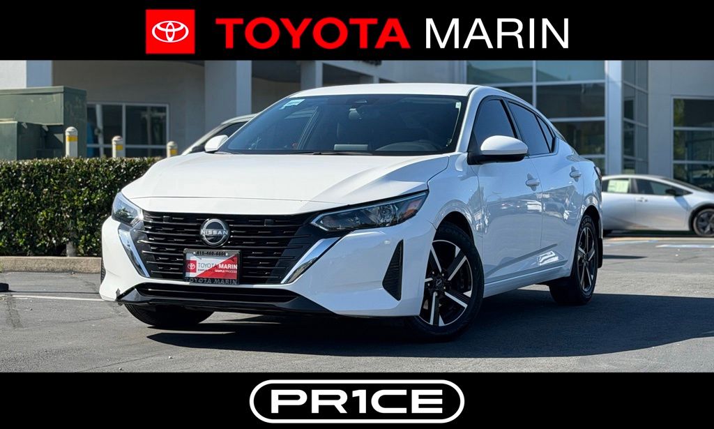 White (Fresh Powder) 2025 Nissan Sentra SV FWD Sedan Front-Wheel Drive Continuously Variable Transmission