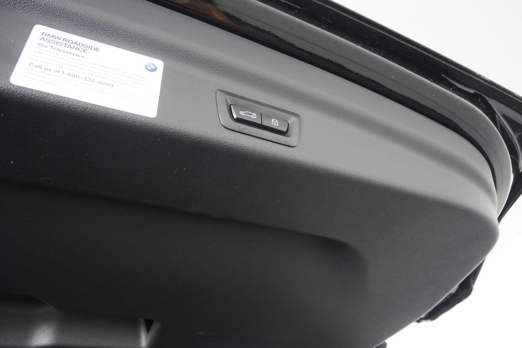 Thumbnail: 2023 BMW X1 - 18