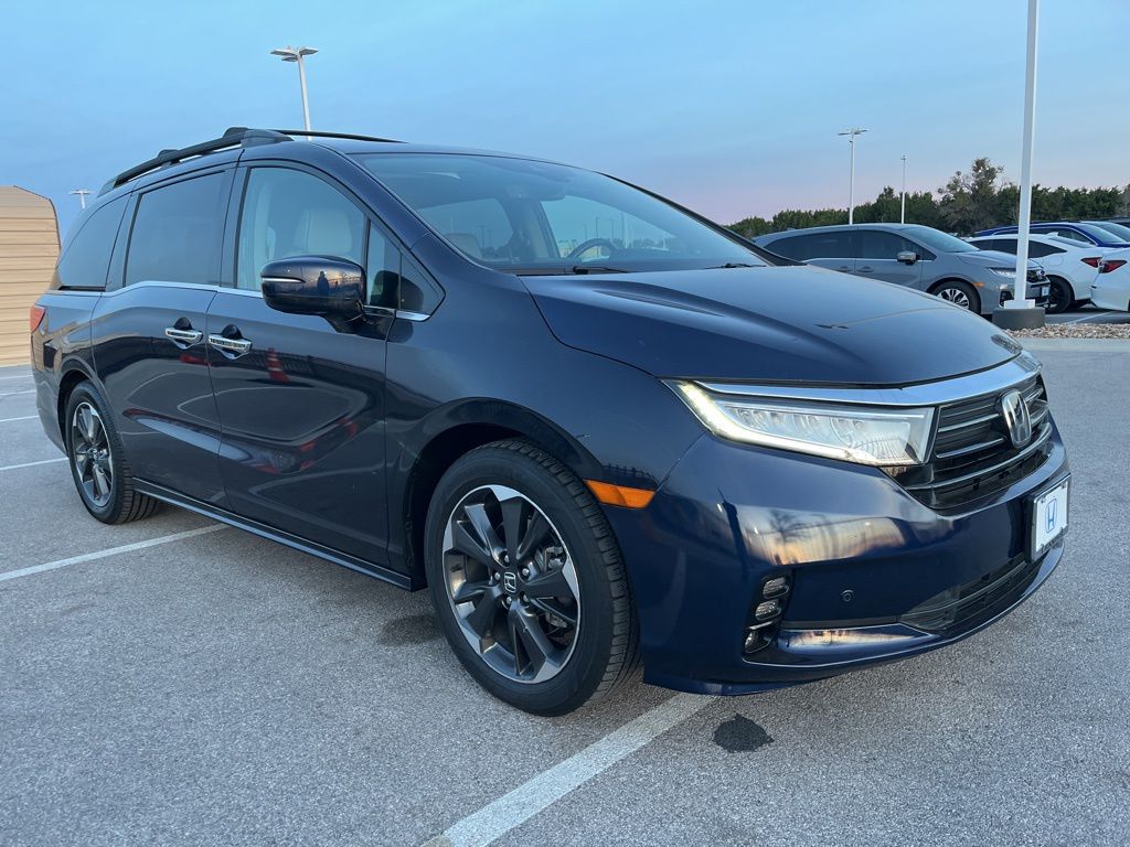 Thumbnail: 2021 Honda Odyssey - 3