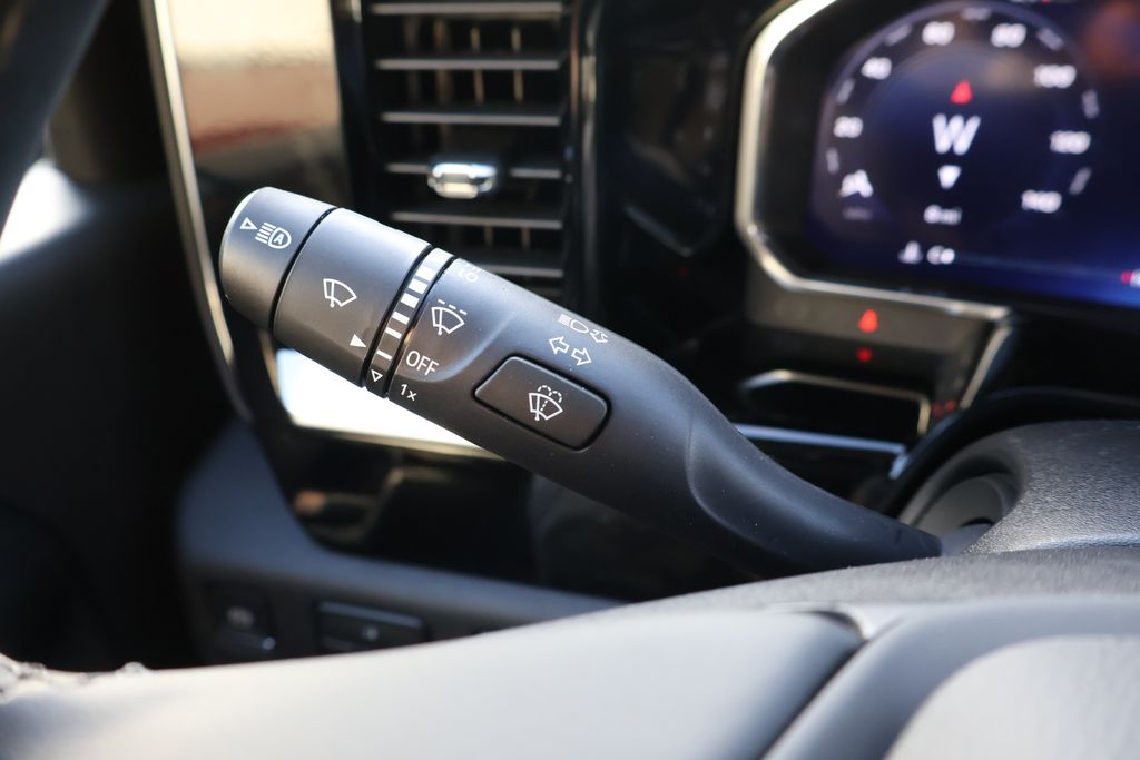 Thumbnail: 2026 Chevrolet Silverado 2500 - 23