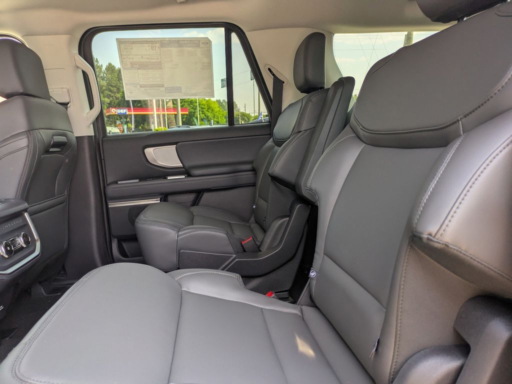 2026 Ford Expedition Max Active MAX