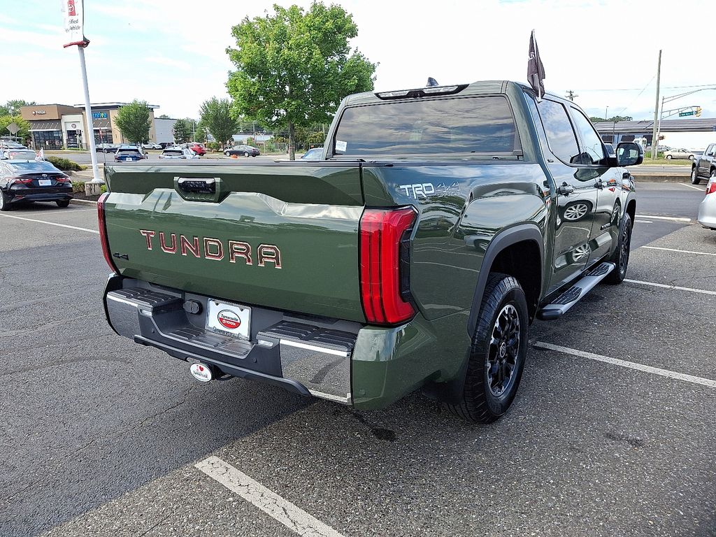 Thumbnail: 2022 Toyota Tundra - 6