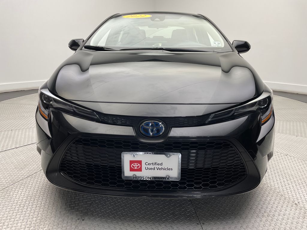 2022 Toyota Corolla LE 2