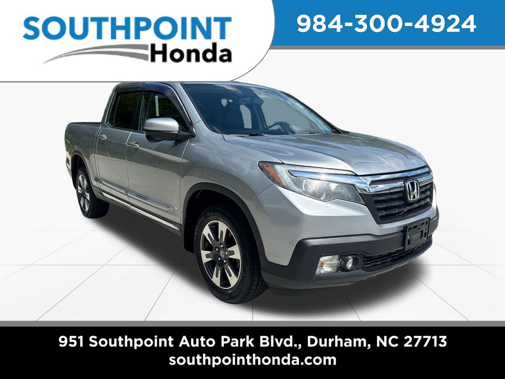 Lunar Silver Metallic 2017 Honda Ridgeline Pickup Truck All-Wheel Drive 6-Speed Automatic