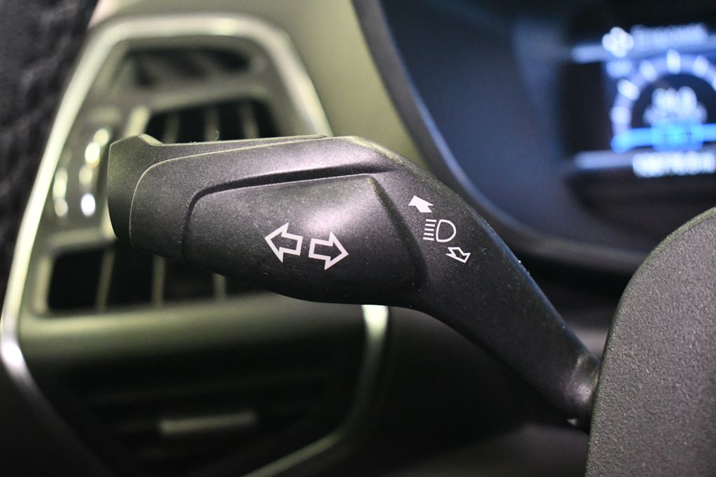 Thumbnail: 2013 Ford C-Max - 20