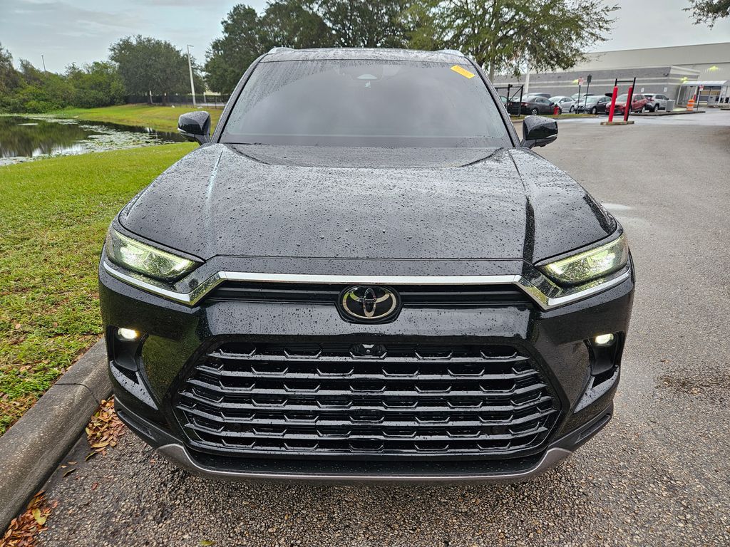 2024 Toyota Grand Highlander Platinum 8