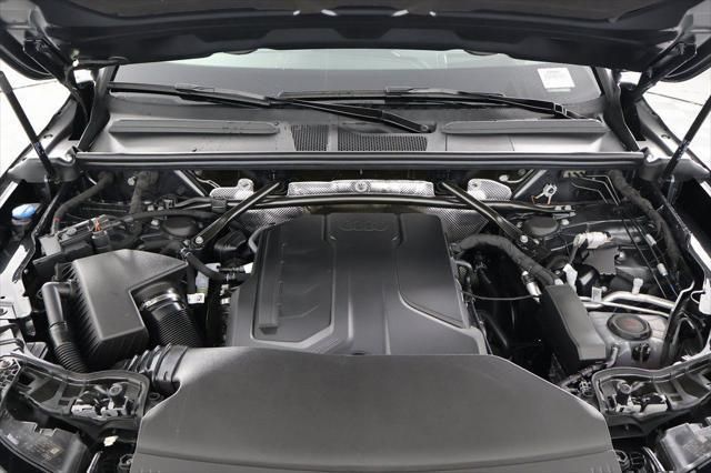 Thumbnail: 2025 Audi Q5 - 9