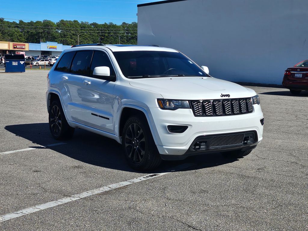 2018 Jeep Grand Cherokee Altitude White at Walterboro Ford