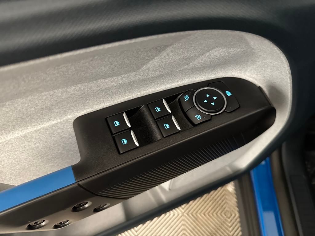 2025 Ford Maverick XLT photo 14