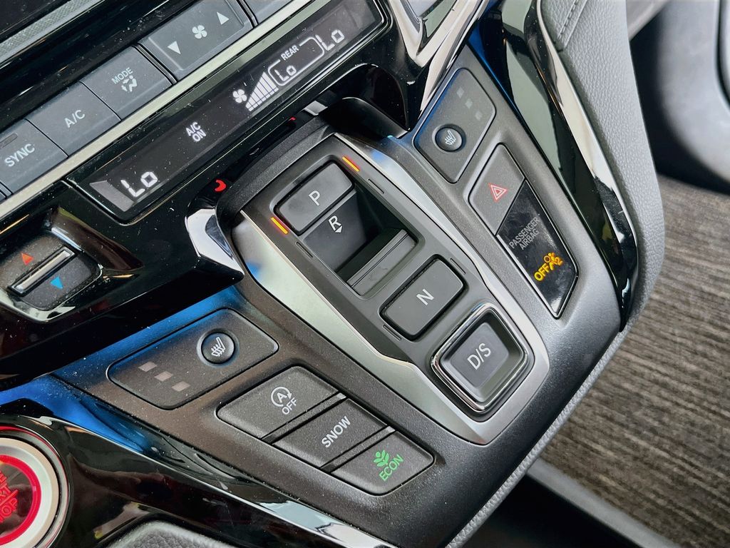 Used 2025 Gray Honda Touring image 17