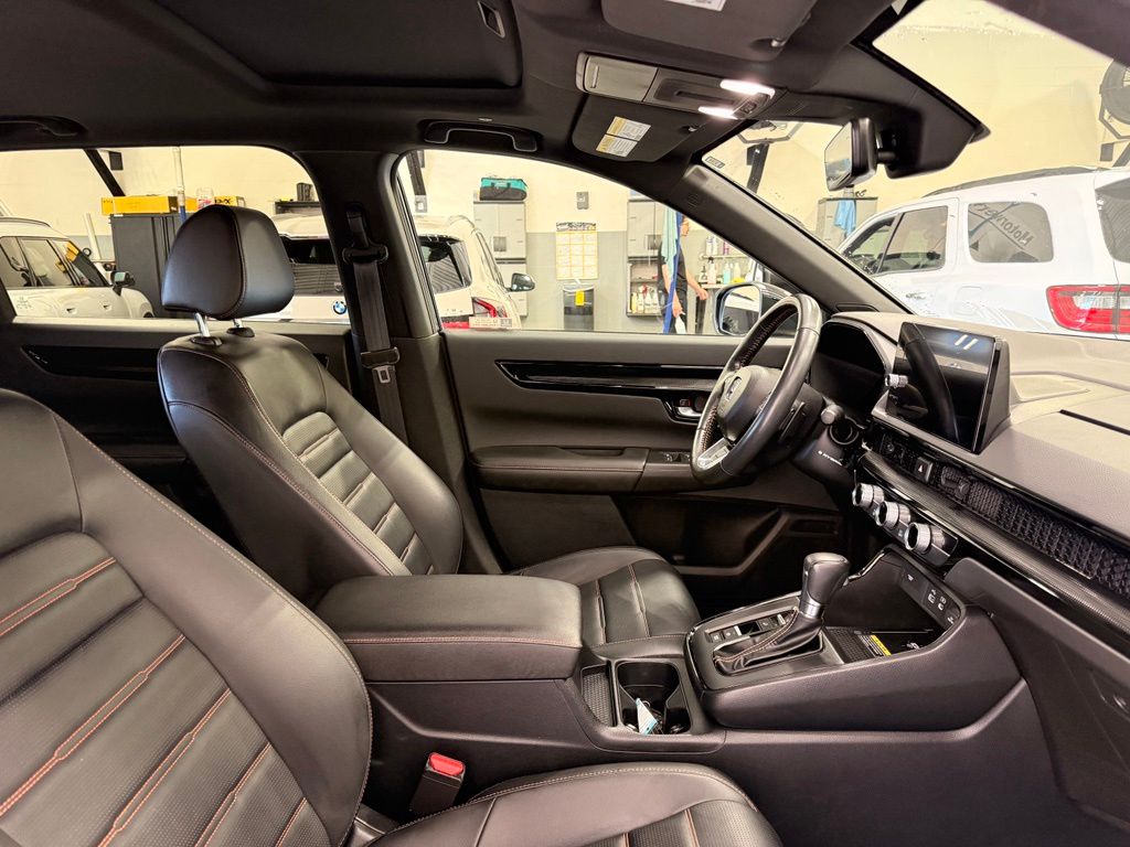 Thumbnail: 2023 Honda CR-V - 30