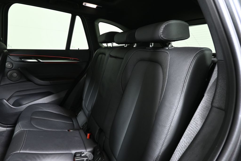 Thumbnail: 2021 BMW X1 - 4