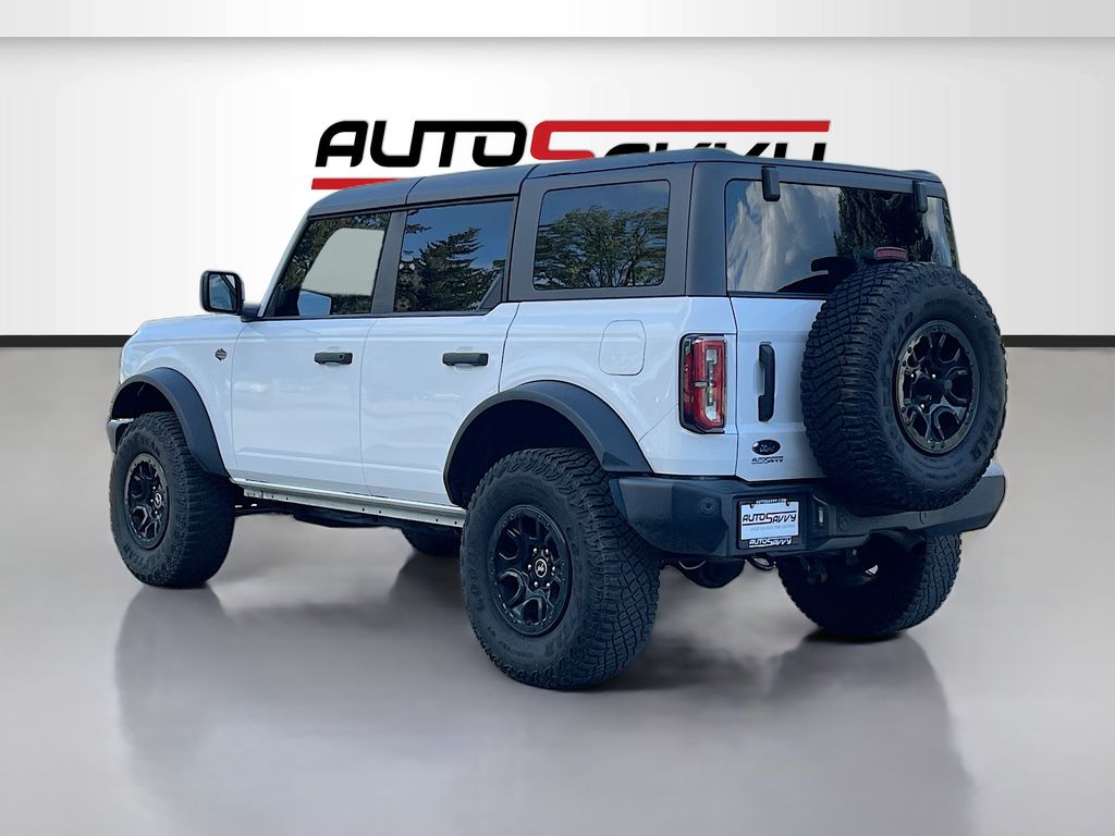 Used 2023 White Ford Wildtrak image 5