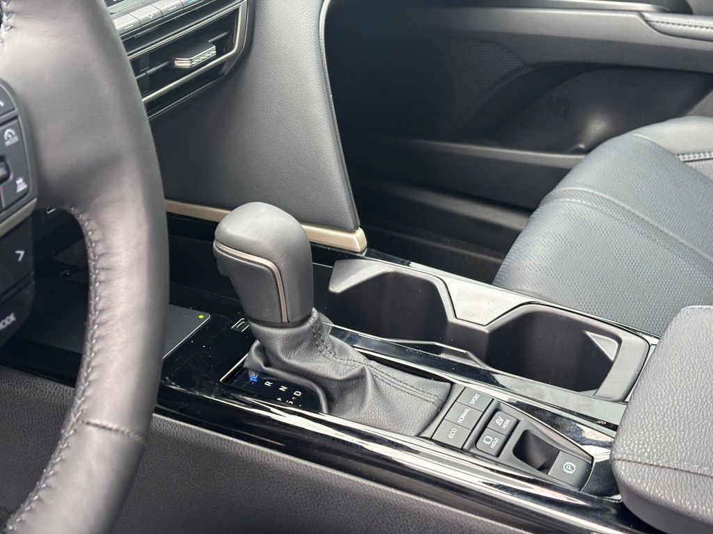 Used Car 2025 Toyota Camry  Xse For Sale Under $40,000 In Austin, Texas
