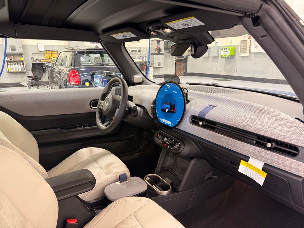 Thumbnail: 2026 MINI Cooper - 22