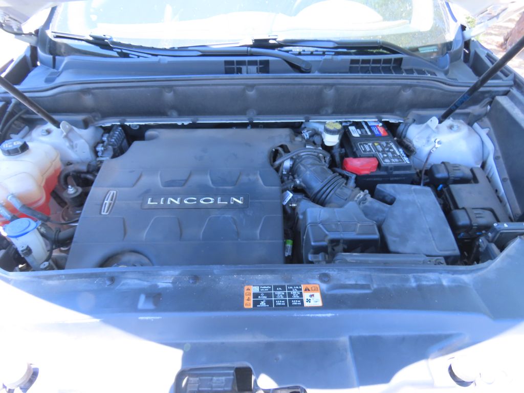 Thumbnail: 2016 Lincoln MKX - 13