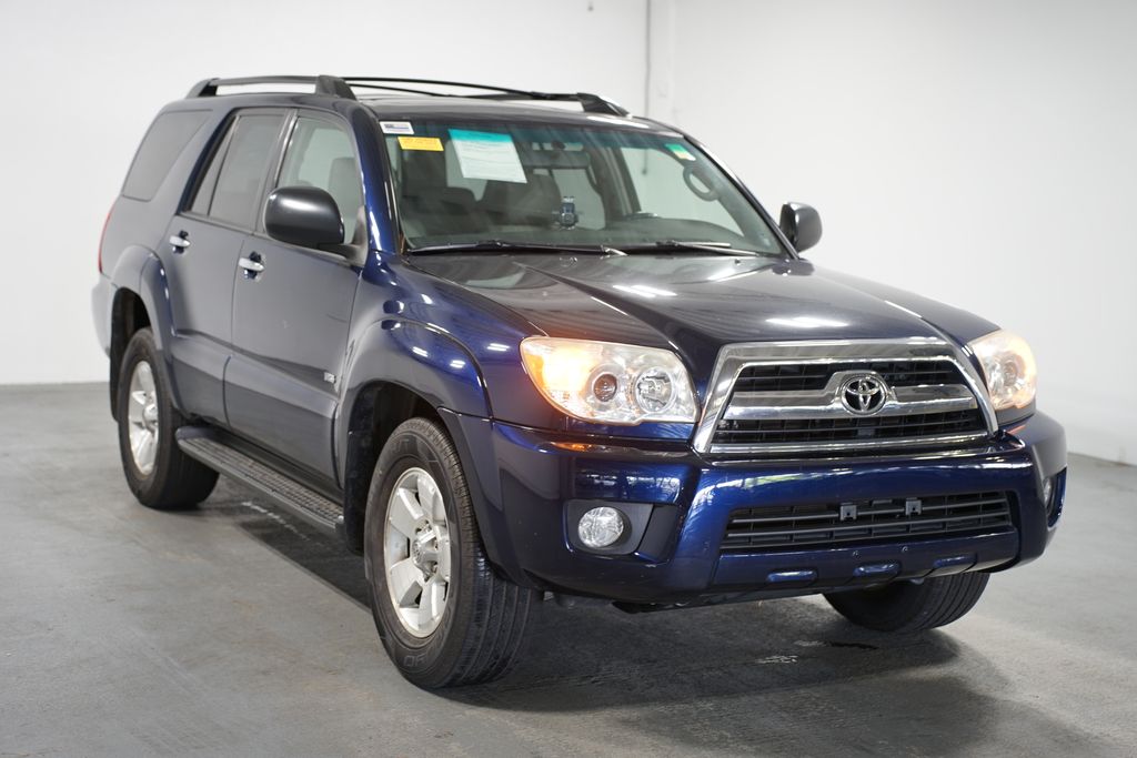 Thumbnail: 2008 Toyota 4Runner - 3