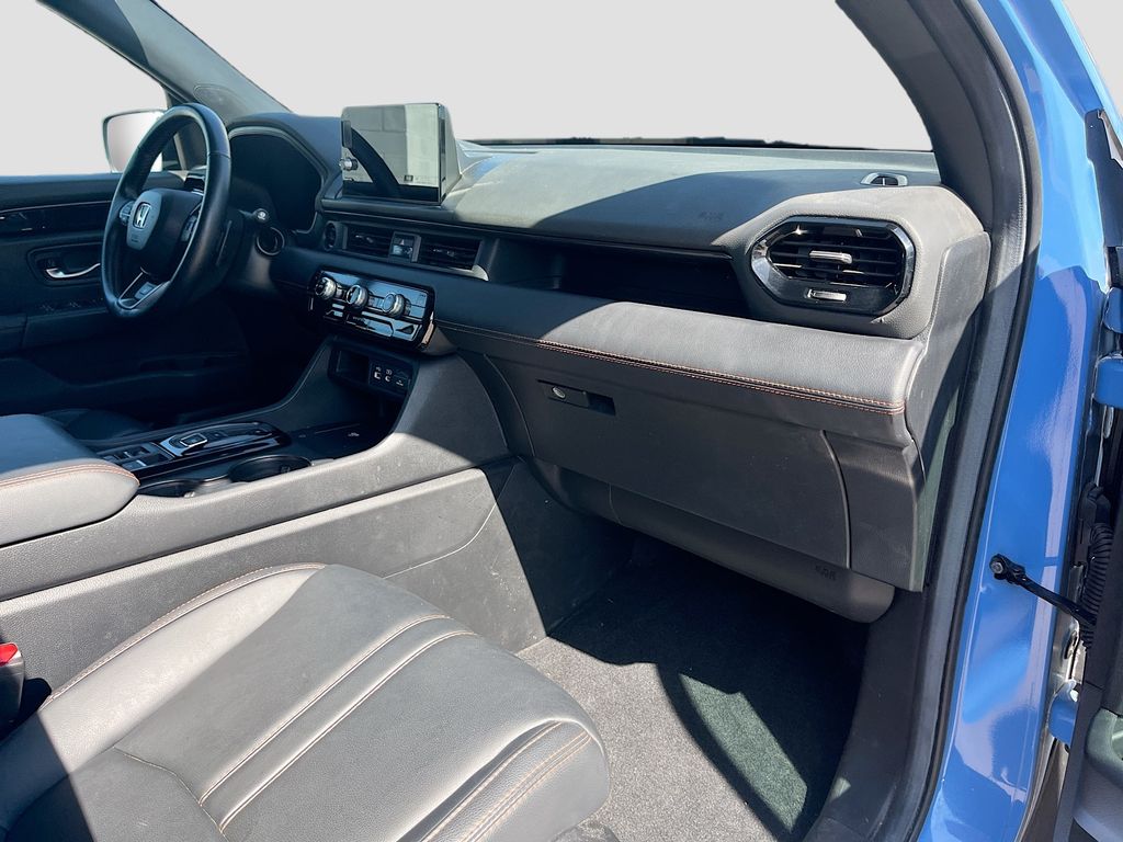 Used 2025 Blue Honda TrailSport image 32