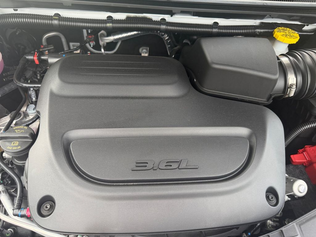 2026 Chrysler Pacifica Limited White at Honda North