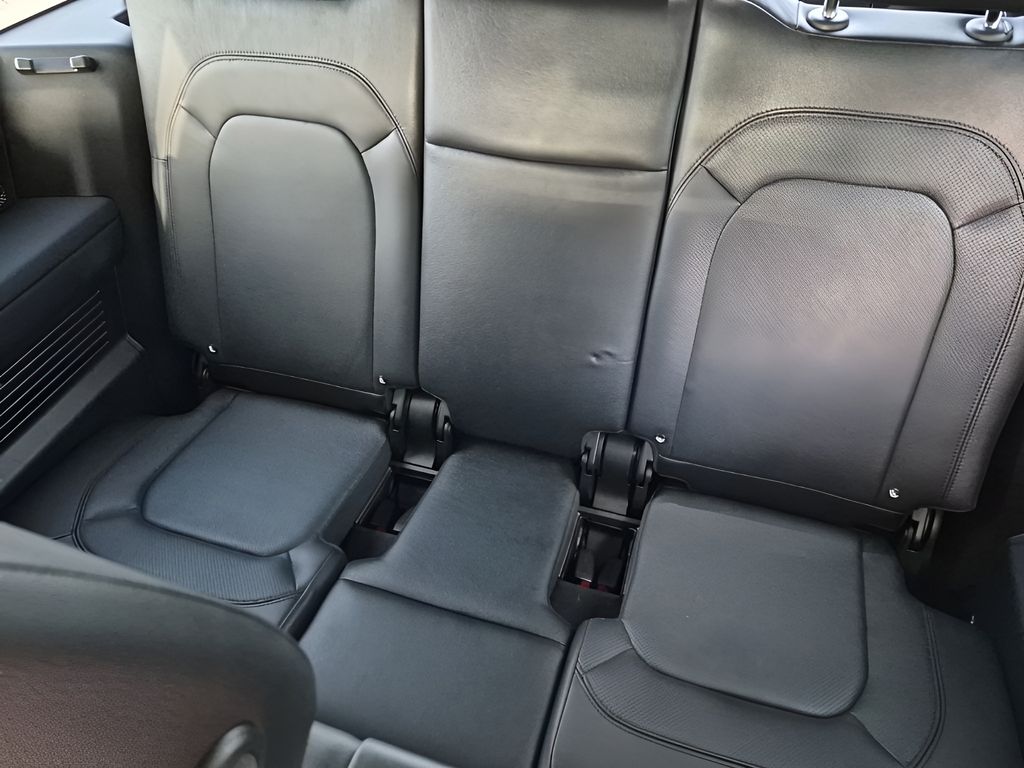 Used Car 2024 Land Rover Defender 130  X-dynamic Se For Sale Under $60,000 In Austin, Texas