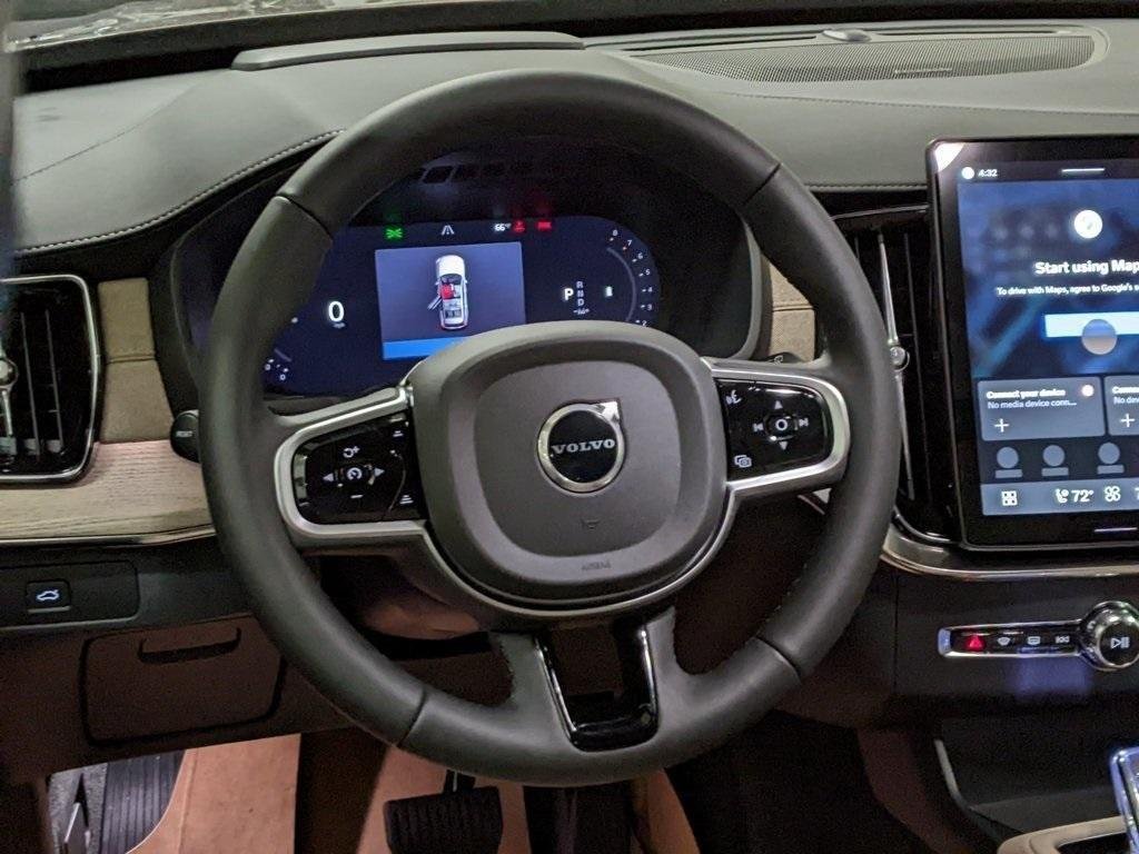 2026 Volvo XC90 Ultra - Photo 16