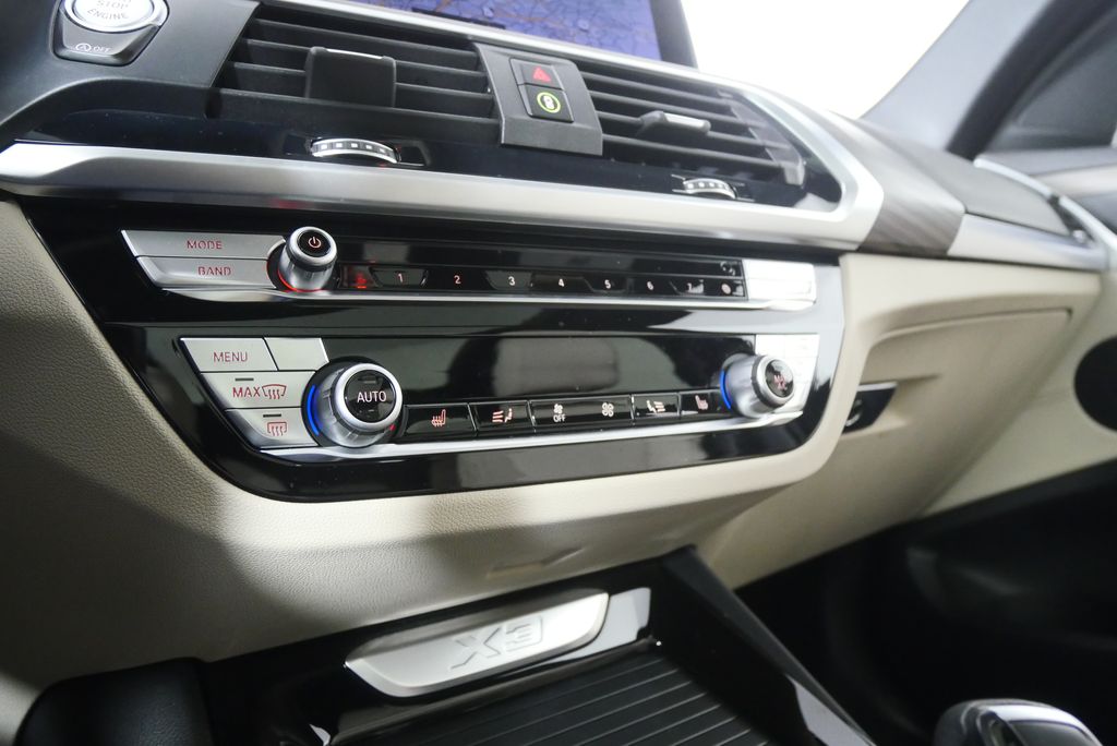 Thumbnail: 2020 BMW X3 - 26