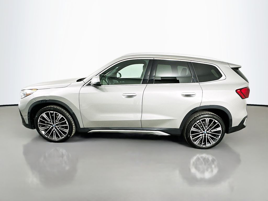 Thumbnail: 2025 BMW X1 - 8