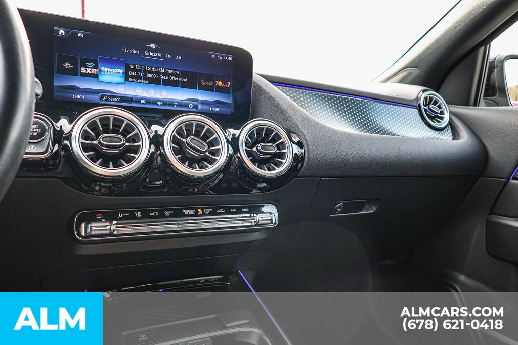Used 2025 Black Mercedes-Benz GLA 250 image 42