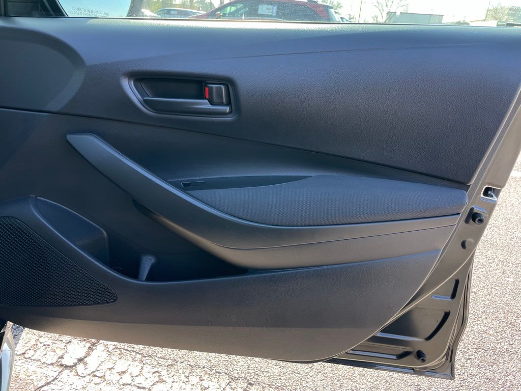 Thumbnail: 2022 Toyota Corolla - 29