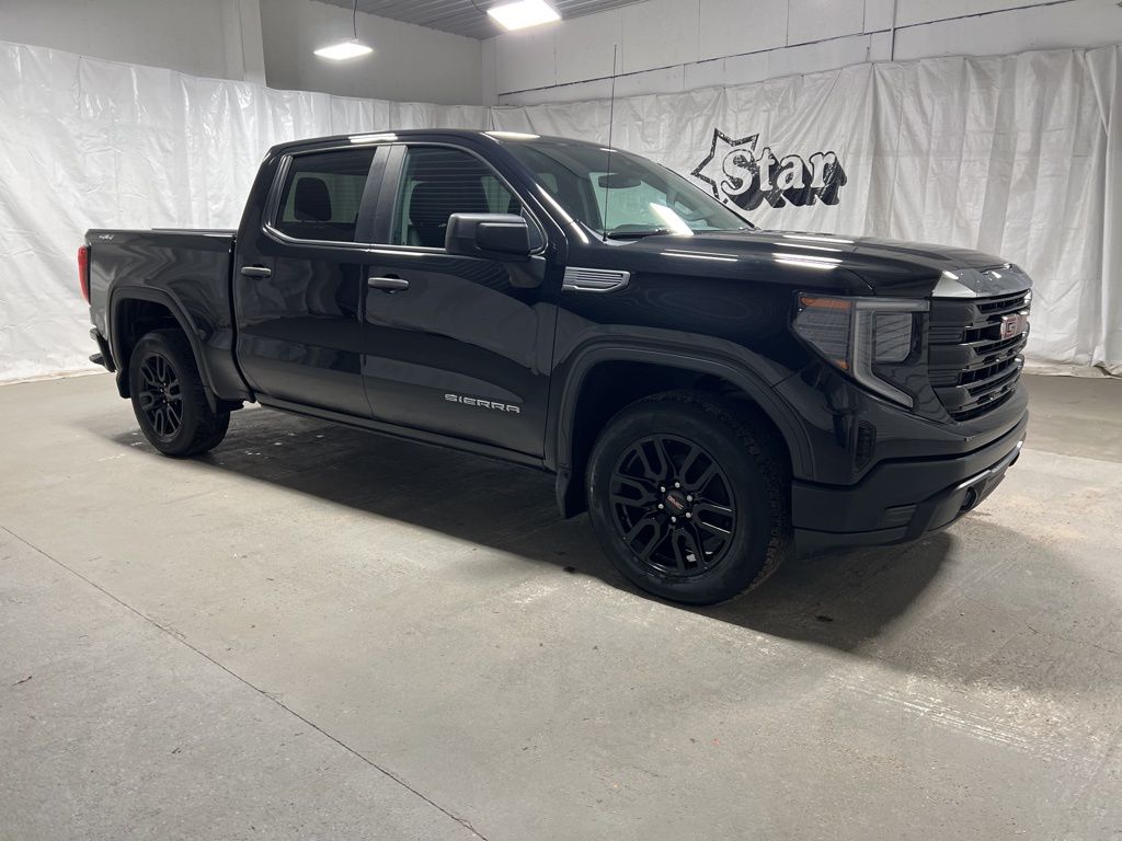 2022 GMC Sierra 1500 Pro Crew Cab 4WD