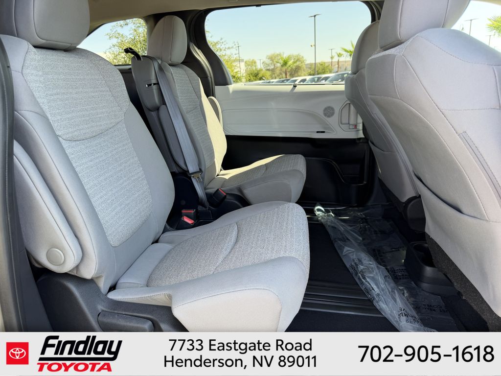 Used 2025 Toyota Sienna Van