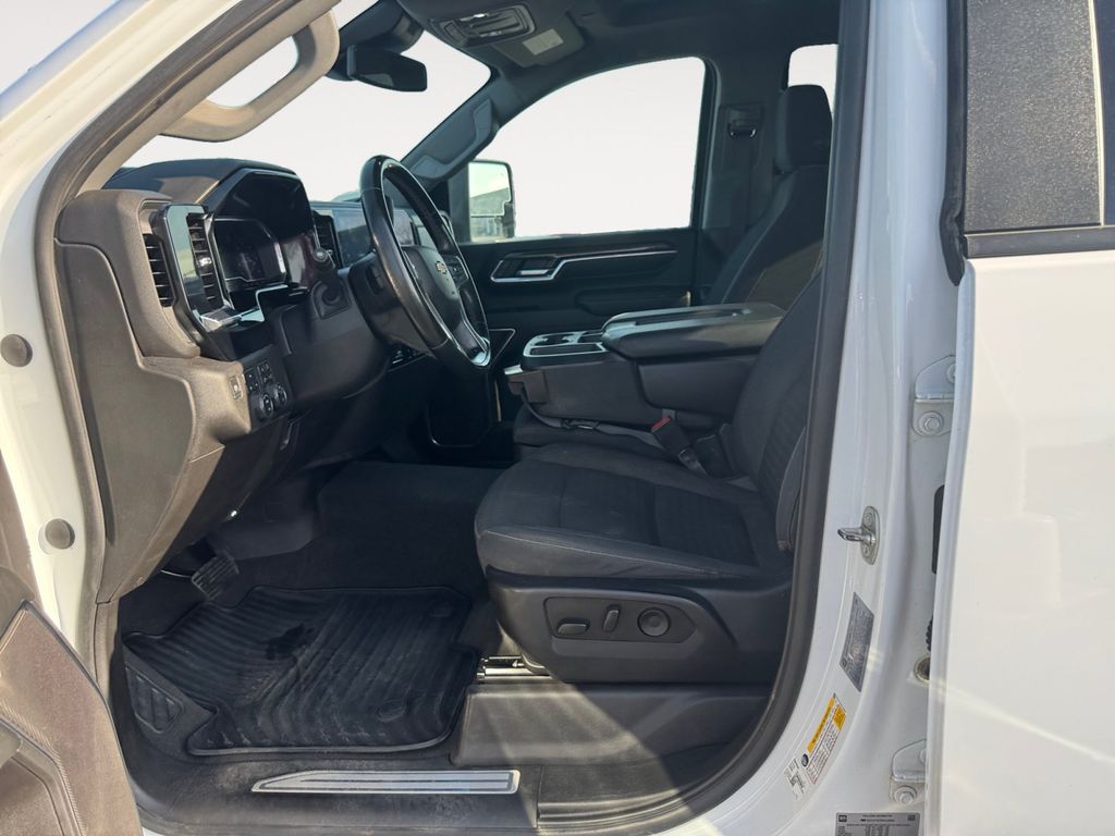 Used Car 2024 Chevrolet Silverado 3500hd  Lt For Sale Under $50,000 In Floresville, Texas
