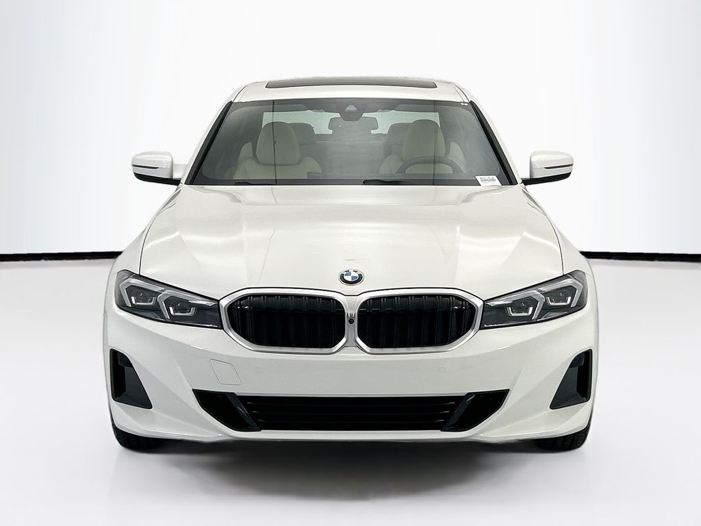 Thumbnail: 2025 BMW 3 Series - 2