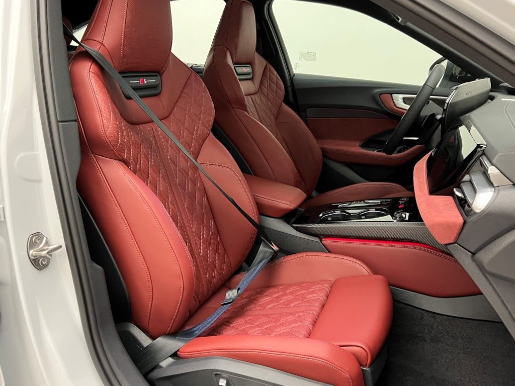 Thumbnail: 2025 Audi S5 - 14