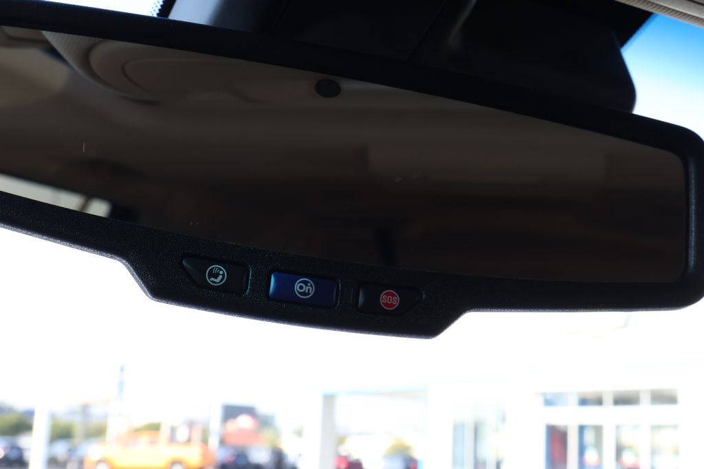 Thumbnail: 2019 Chevrolet Suburban - 29