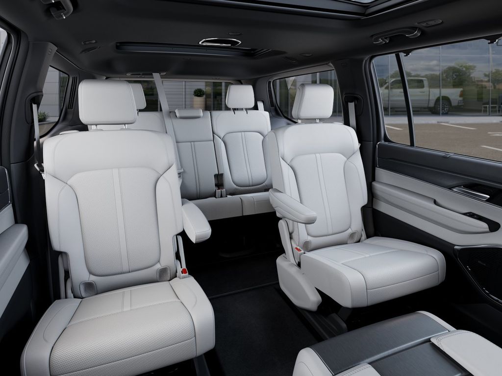 New 2026 White Jeep Limited Reserve image 15