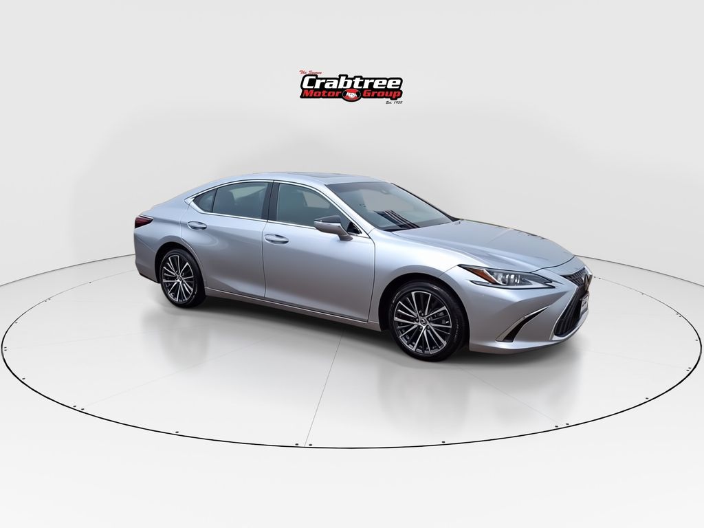 Used 2025 Lexus ES Sedan